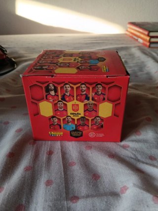 Caja 120 Sobres Panini España 2026