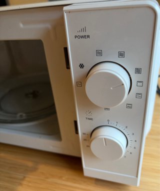 Microondas Taurus MW750MG con Grill