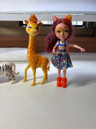 Muñecas Enchantimals Mattel