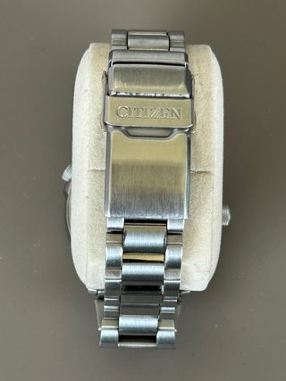 Citizen CB0240-88E Eco-Drive