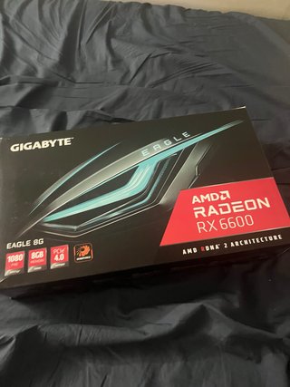Gigabyte RX 6600 Eagle 8GB con caja