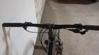 Bicicleta de Montaña Cube Gris