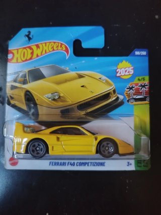 Hot Wheels Ferrari F40 Competizione Amarillo
