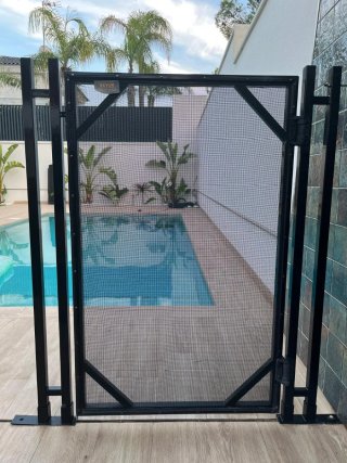Valla Seguridad Piscina Vevor 22m + Puerta