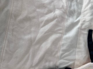 Abrigo polar para mochila portabebés