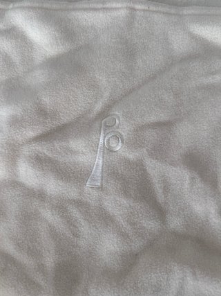 Abrigo polar para mochila portabebés