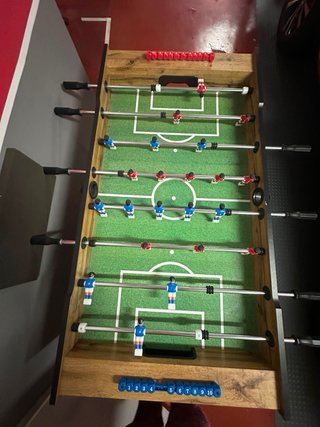 Futbolín de madera