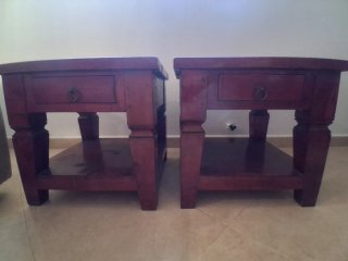 2 Mesitas de comedor Madera Maciza