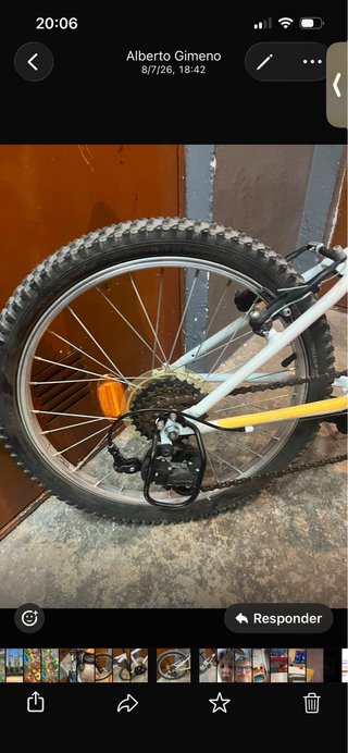 Bicicleta infantil blanca