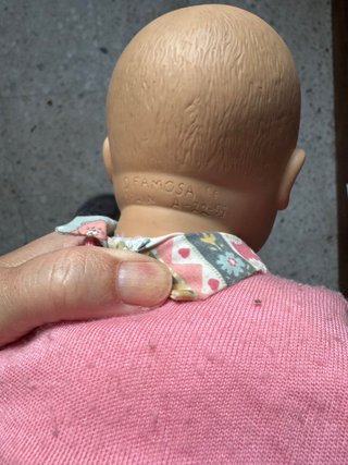 Muñeca Famosa Chiquitos Gestitos 1995