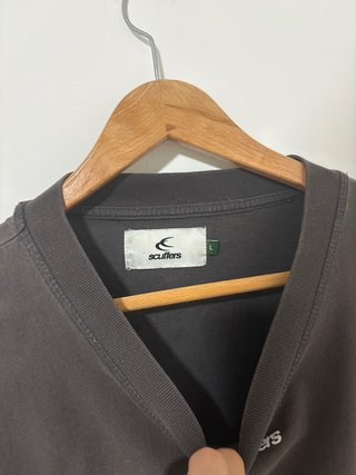 Camiseta Scuffers gris