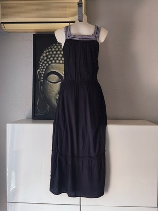 Vestido boho con escote cuadrado. Talla S