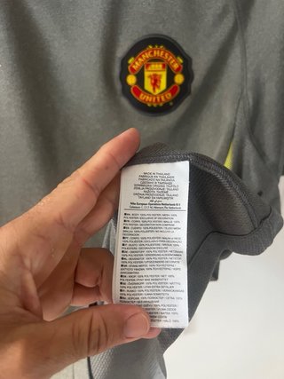 Camiseta Manchester United Nike Gris y Amarillo