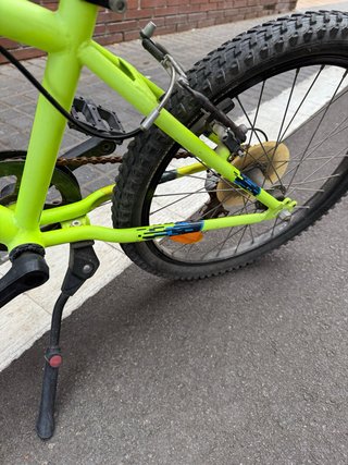 Bicicleta Decathlon ST500 Amarilla 20’’