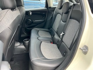 MINI Cooper / 2021 / Automatico