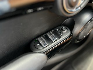 MINI Cooper / 2021 / Automatico