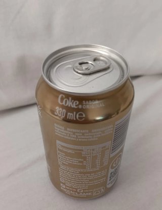 Lata Coca-Cola FIFA World Cup Dorada