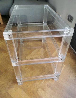 Mesa auxiliar METACRILATO y cristal