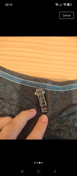 Camiseta Bershka negra y gris