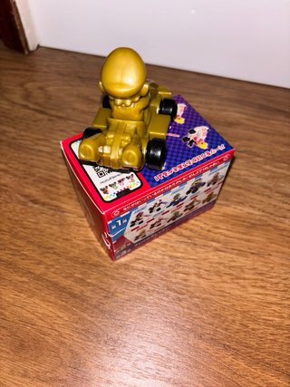 Figura dorada Mario Kart Deluxe