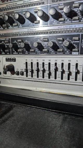 Dbx 215s Ecualizador Gráfico Profesional