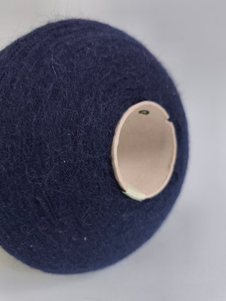 Cono lana azul marino