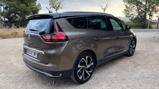 Renault Grand Scénic Edition One BOSE 130 CV 7 pl