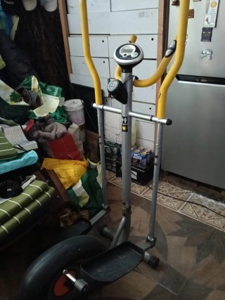 Máquina Elíptica Discover Fitness