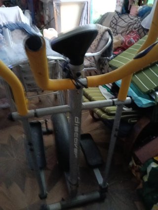 Máquina Elíptica Discover Fitness