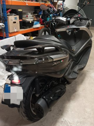 Piaggio X10 350cc