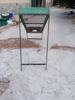 Garbillo para separar aceituna de hoja