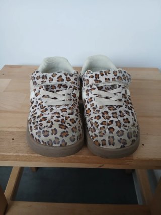 Zapatillas barefoot niña T.26