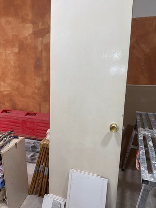 Puerta interior color crema