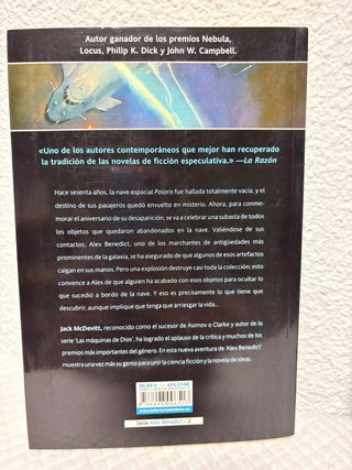Cauldron y Polaris de Jack Mc Devitt