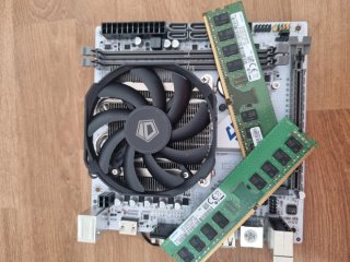 Placa Base + CPU + RAM