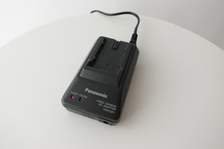 Cargador Panasonic VSK0581 Video Camera AC Adaptor