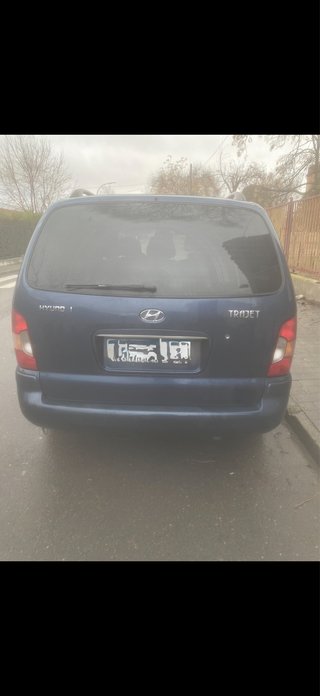 Focos Hyundai Trajet