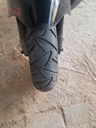 Piaggio Zip Scooter Negro
