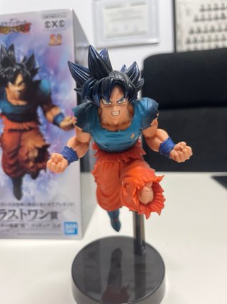 Figura Goku Ultra Instinto | Ichiban Kuji | DBS