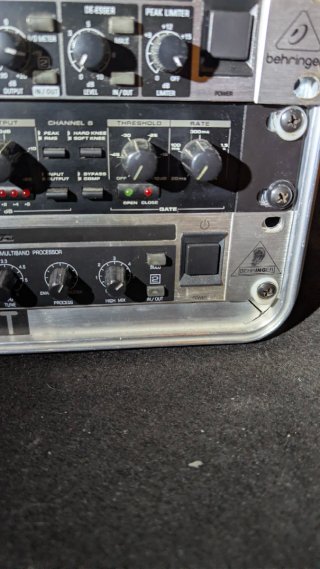 Behringer EX3200 Enhancer