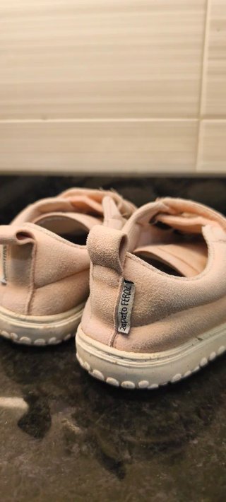 Zapatillas rosas Zapato Feroz Talla 27
