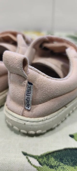 Zapatillas rosas Zapato Feroz Talla 27