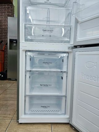 Nevera LG No Frost 200cm con Garantía y transporte