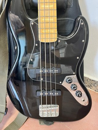 Squier Jazz Bass Vintage Modified + funda