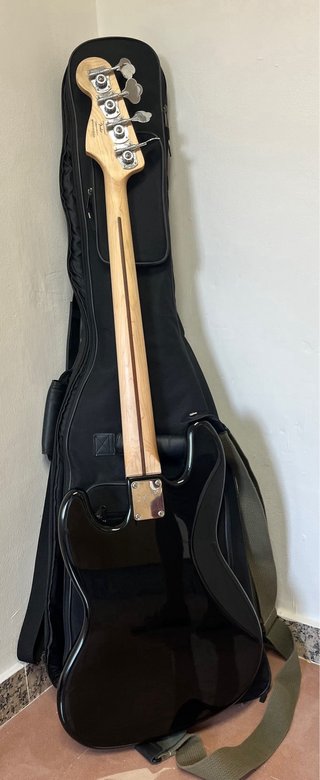 Squier Jazz Bass Vintage Modified + funda
