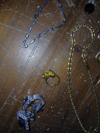 Lote de bisutería y complementos