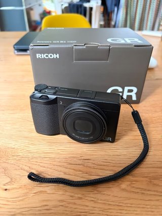 Ricoh GR IIIx HDF Cámara Digital