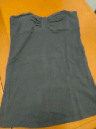 Top sin tirantes gris