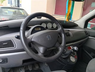 Peugeot 807 2006
