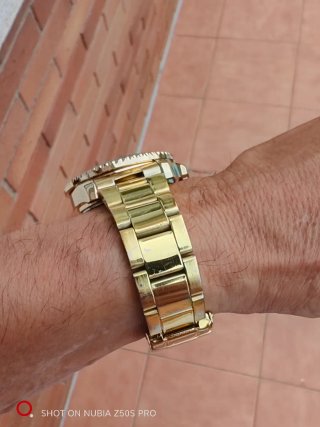 Reloj de oro estilo Rolex Submariner Automatico